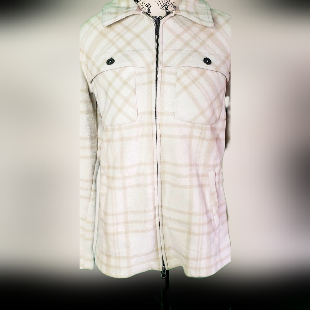 Off White and Crème Zip Up Jacket